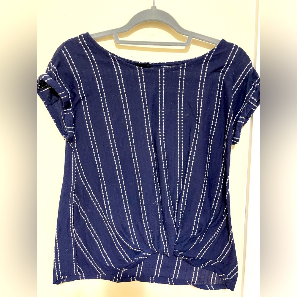 Cute blue twist front top